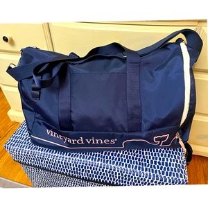 Vineyard Vines Navy & Pink Duffle Bag